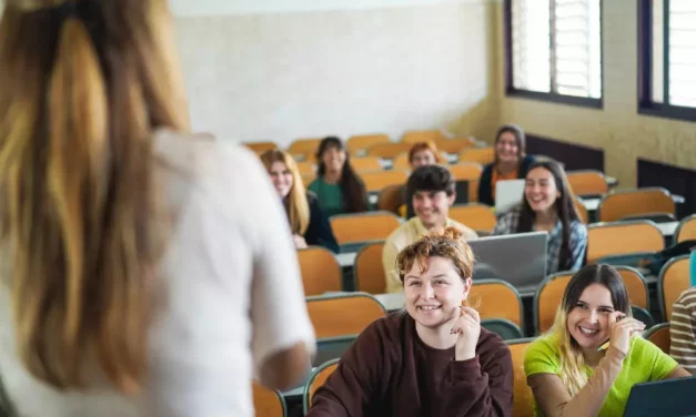 Nurturing Futures: Schools in Somerset, Calgary